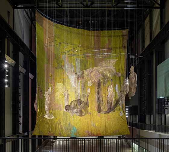 HYUNDAI COMMISSION. EL ANATSUI: BEHIND THE RED MOON FOR TATE MODERN’S TURBINE HALL.